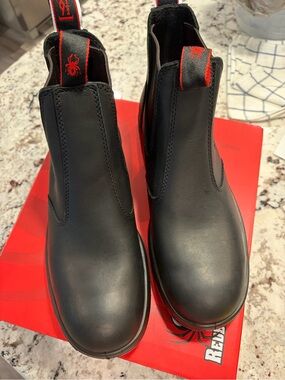 Redback Boots Men's Black Chukka Boots with Red Pull Tabs